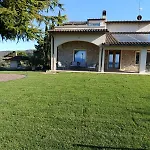 Melissa With A Pool In The Tranquility Of The Hills With A View Of Trasimeno *