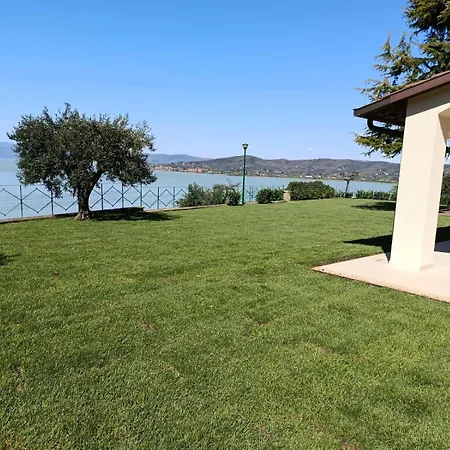 Melissa With A Pool In The Tranquility Of The Hills With A View Of Trasimeno Magione