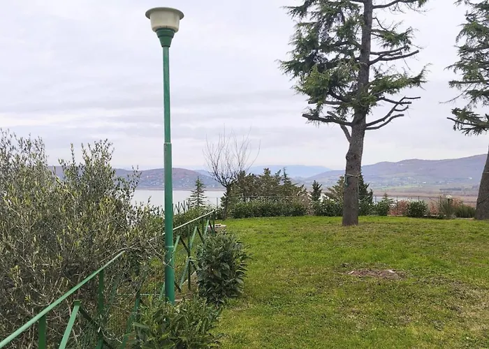 Melissa With A Pool In The Tranquility Of The Hills With A View Of Trasimeno