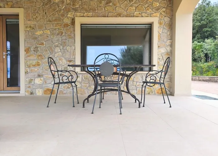 Melissa With A Pool In The Tranquility Of The Hills With A View Of Trasimeno Magione