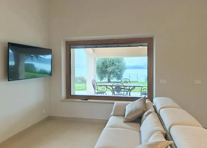 Villa Melissa With A Pool In The Tranquility Of The Hills With A View Of Trasimeno